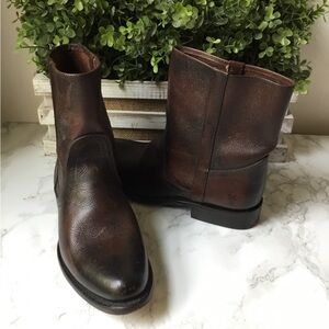 Frye Brown Leather Ankle Boots Classic Design
